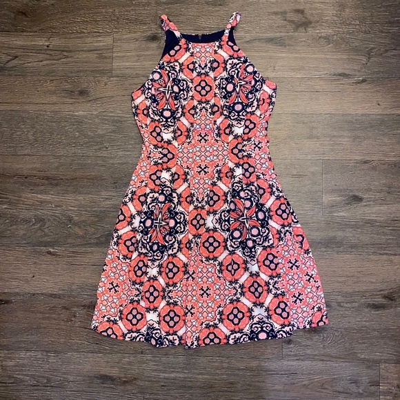 Vince Camuto size 6 stunning sleeveless dress - Picture 1 of 6